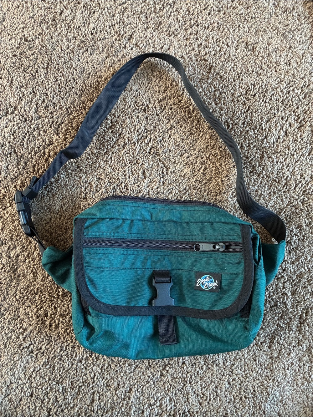 Eagle Creek Travel Fanny Pack Waist Bag Green - Picture 1 of 10